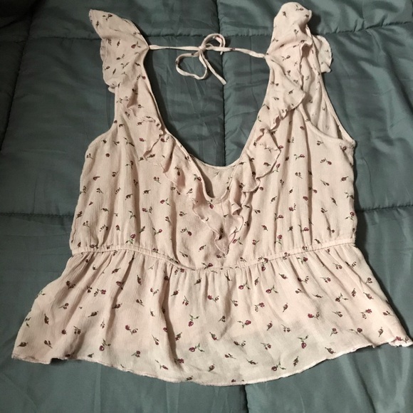 American Eagle Rose Ruffle V-Neck Top - Picture 5 of 5